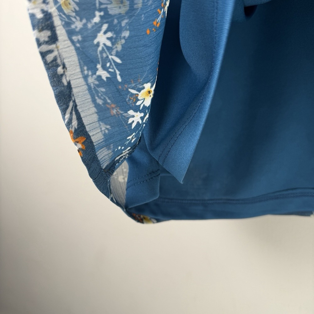 Papermoon Blue Floral Sleeveless Blouse - Picture 3 of 7